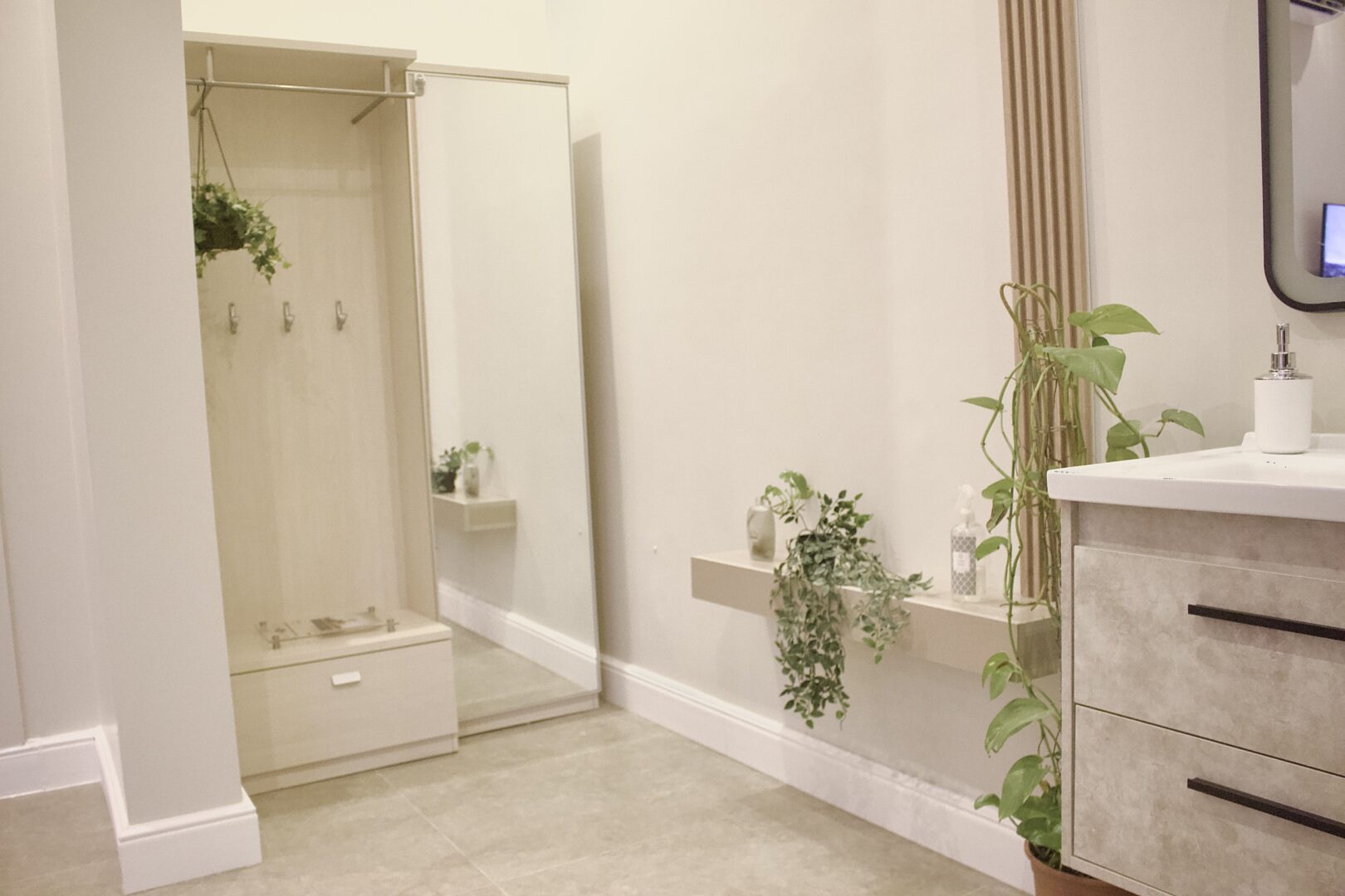 Luxury Studio in Riyadh with Outdoor Seating – 1 Bedroom, Majlis, 1 Bathroom
