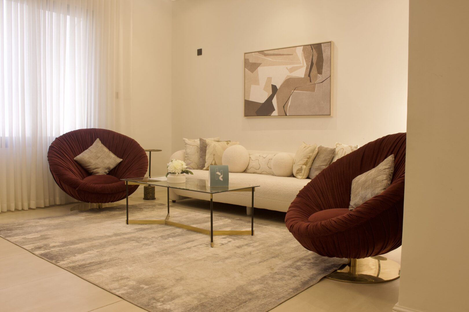 Luxury Apartment Near Riyadh Airport – 3 Bedrooms, 2 Councils, 3 Bathrooms