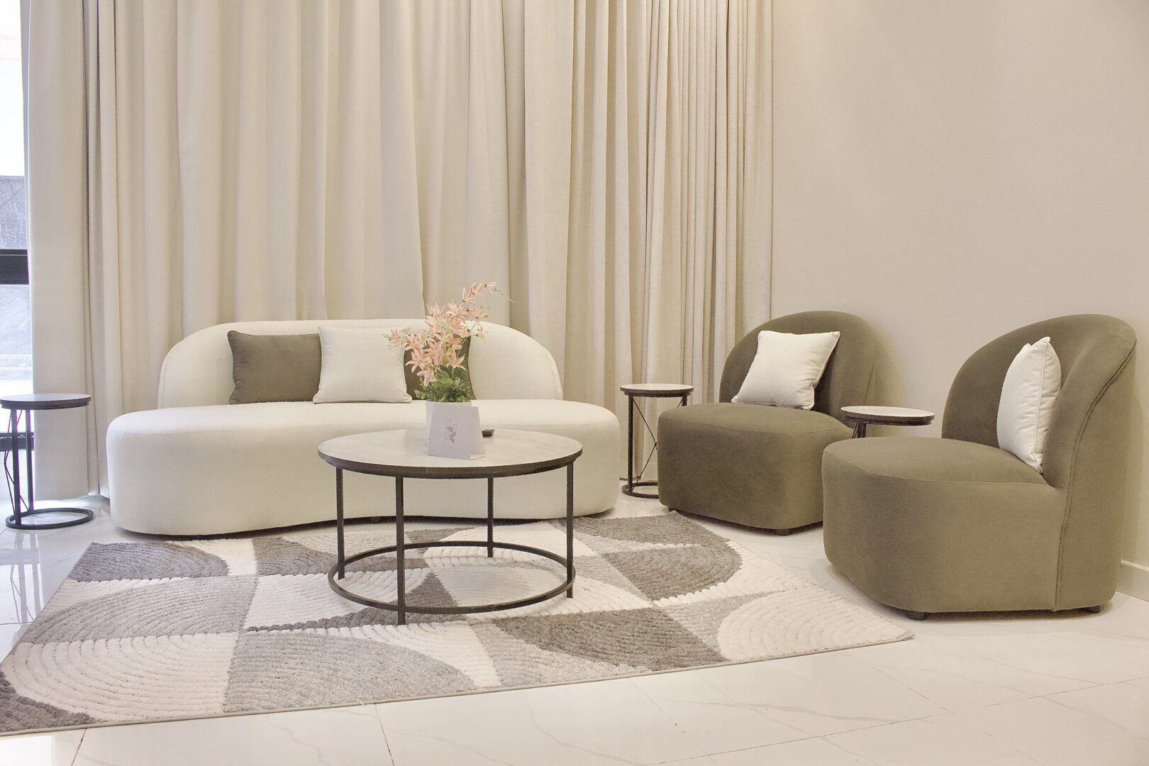 Apartment in Saudi Arabia – Modern, Elegant 2-Bedroom